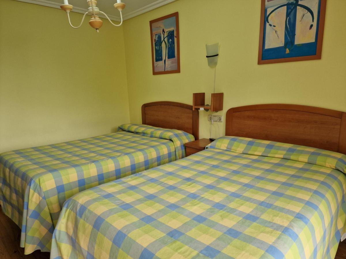 Pension Tximistarri San Sebastian Buitenkant foto